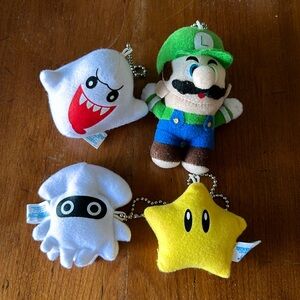 Nintendo Mario Party plushie keychains. Blooper, Boo, Luigi, Star. A1 condition